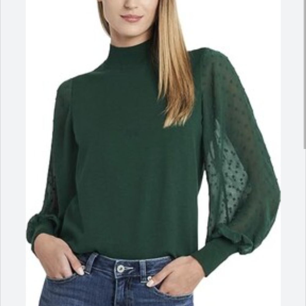 Cece alpine green top, with tags, L